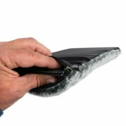 TIAKI Deluxe Schoudertas Fuzz 24 TIAKI Deluxe Schoudertas Fuzz -Hunter Verkoop 2024 295099 deluxe umhaengetasche fuzz fg 4438 6